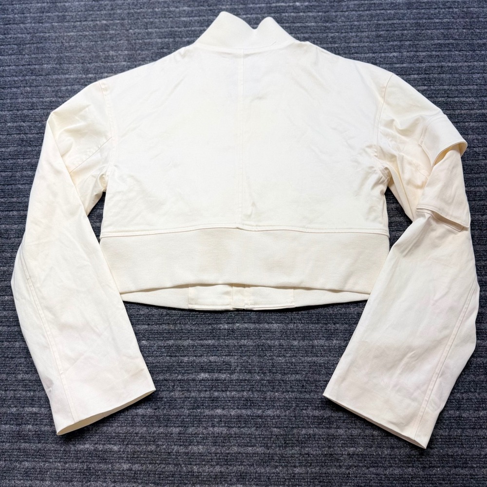 Alo Yoga Night Out Women's Cargo Jacket Ivory NWT's Cotton Twill Boxy Cropped. - Picture 8 of 14